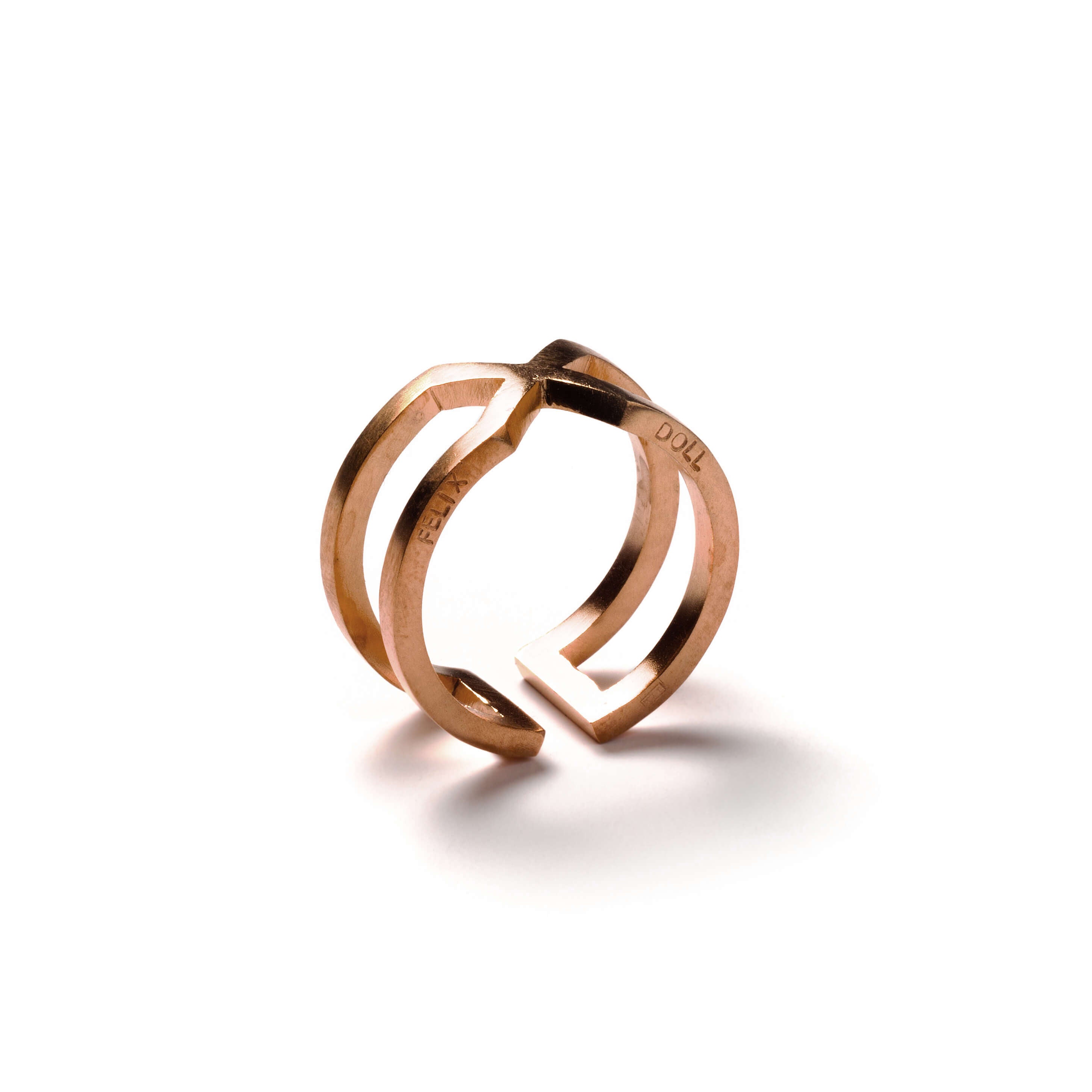 B 226 - Round X Ring - Rosegold