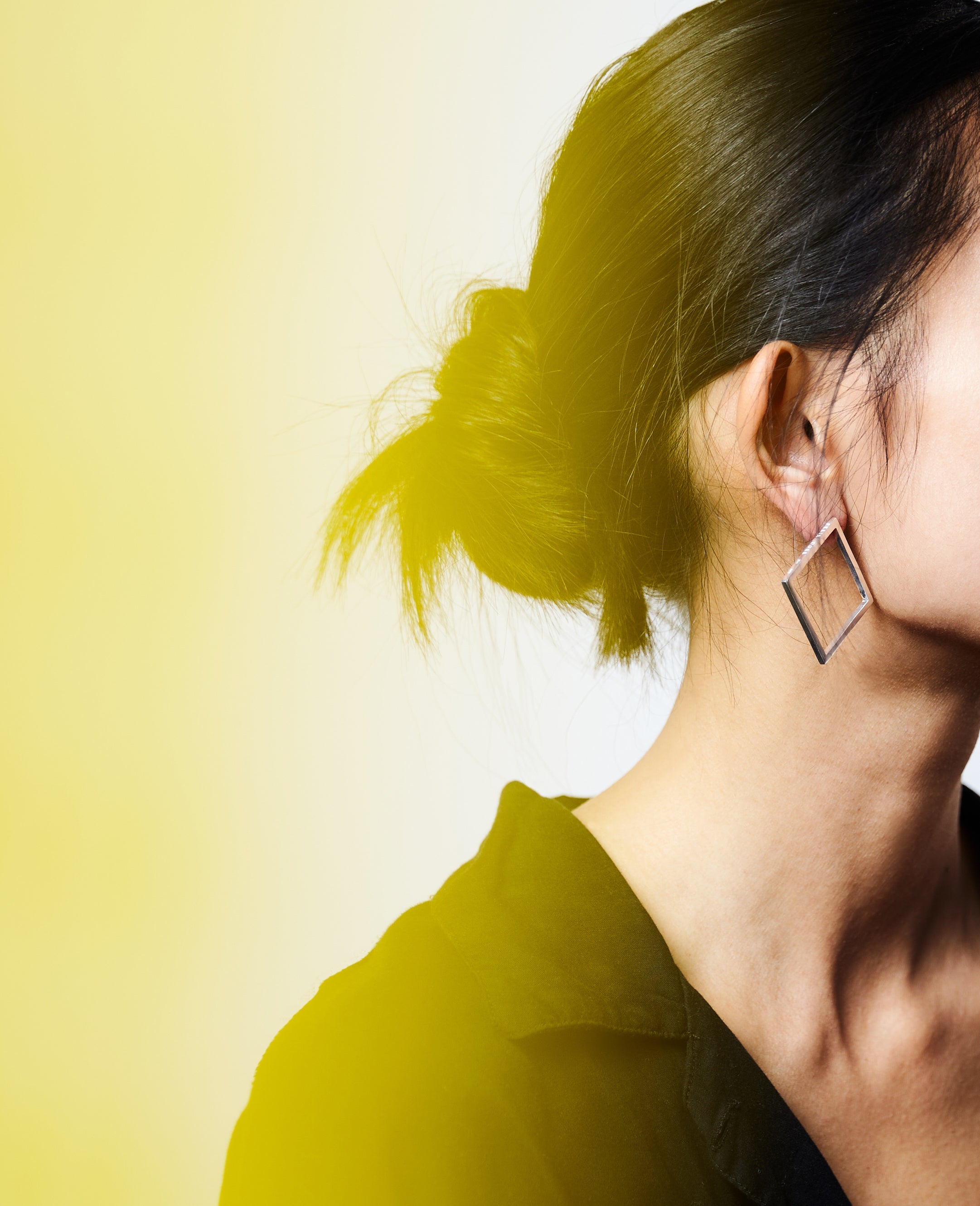 F 656 - Large Rectangle Earrings