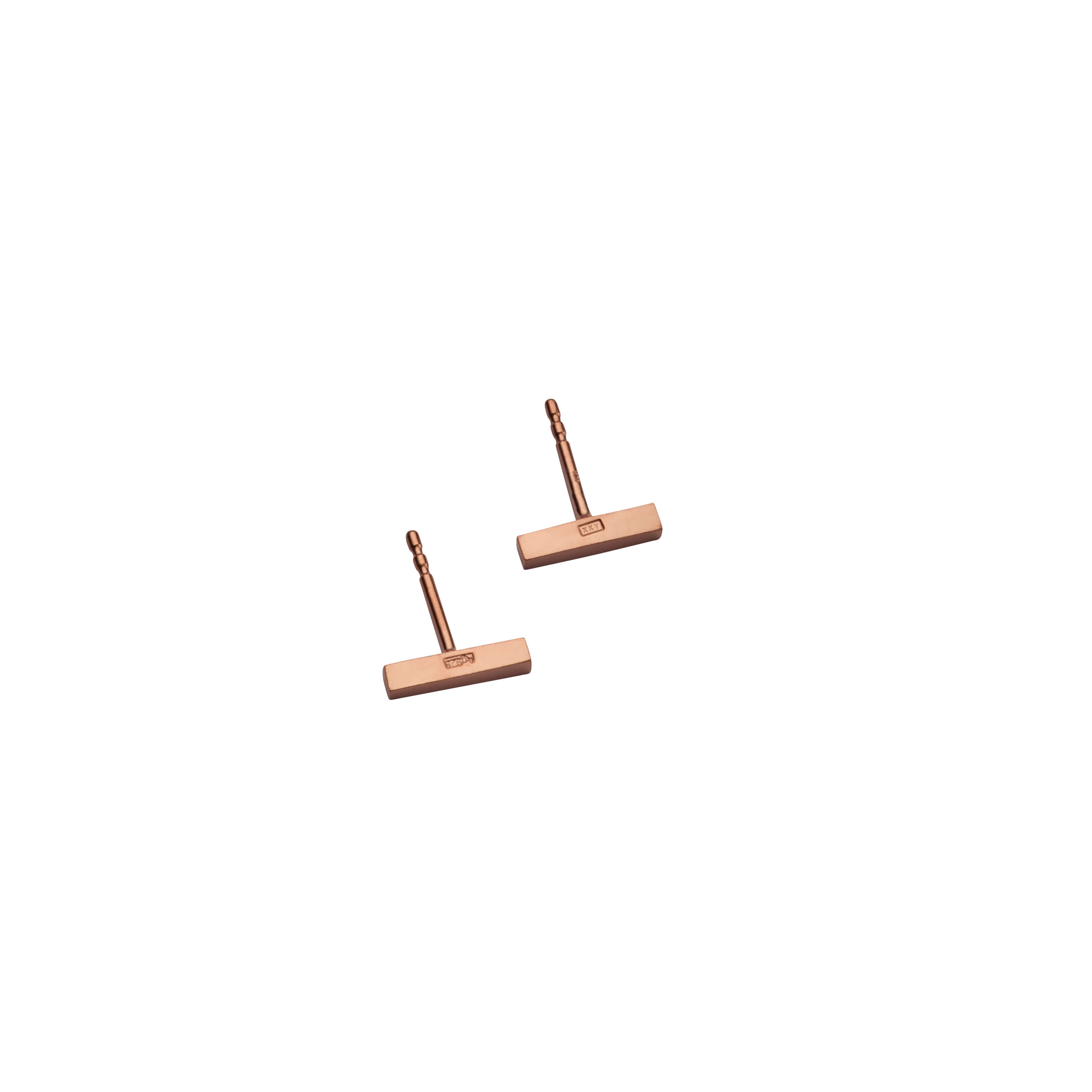 F 651 - Short Line Studs