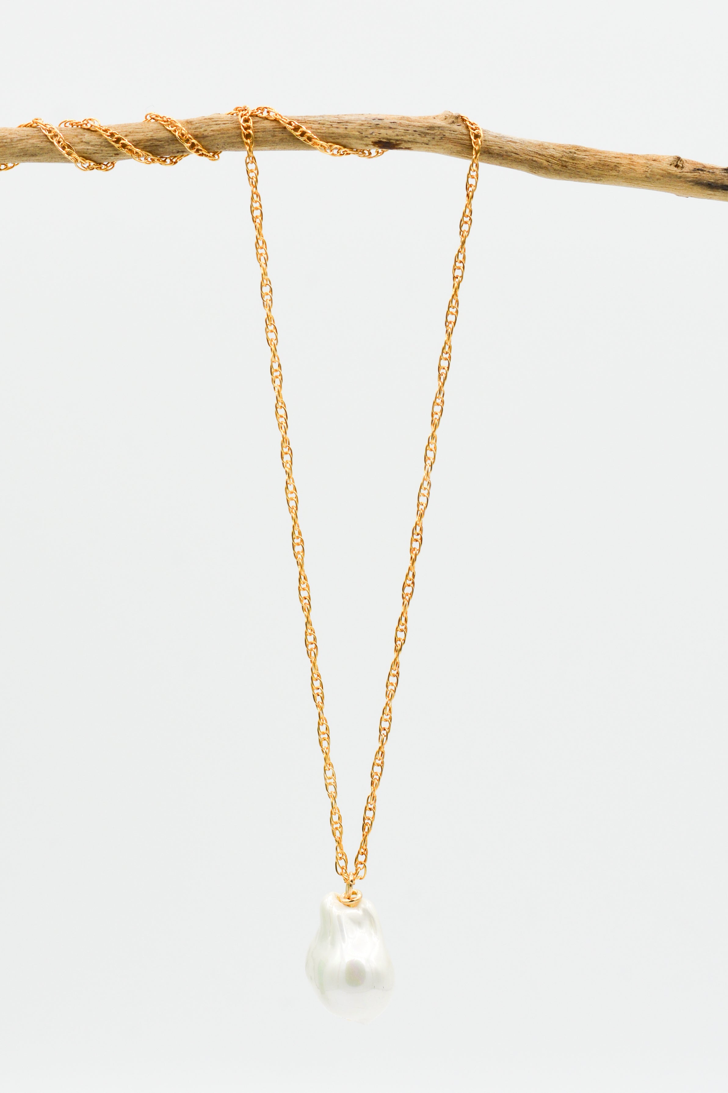 Rafika necklace