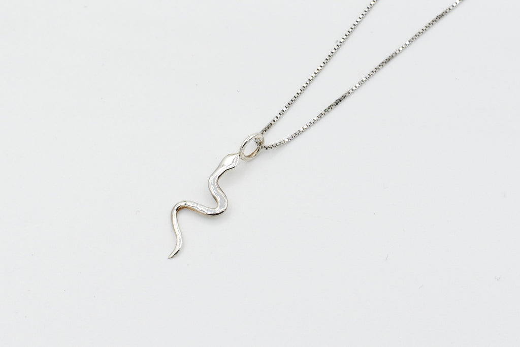 Mika necklace